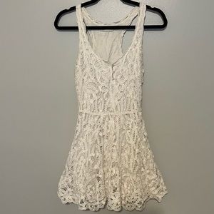 White Abercrombie & Fitch dress